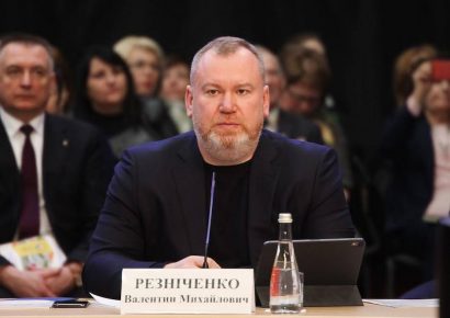 Резниченко Валентин Михайлович: рост личных доходов, санкции и мутные фирмы на освоении денег «Большого строительства»