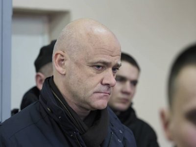 Мэра Одессы Геннадия Труханова отпустили под залог в 30 миллионов гривен