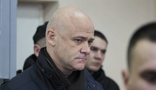 Мэра Одессы Геннадия Труханова отпустили под залог в 30 миллионов гривен