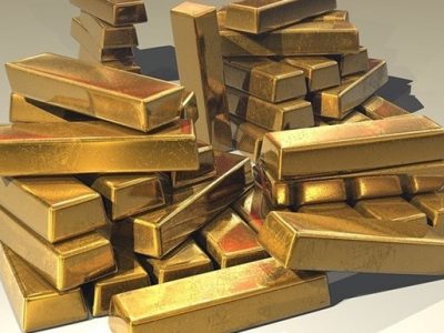 У экс-министра изъяли 48 кг золота