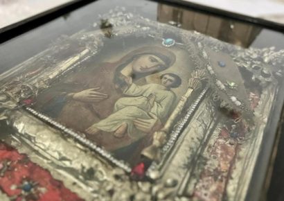З України під виглядом фурнітури намагалися вивезти старовинну ікону