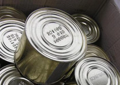 У Кропивницькому бізнесмен продавав неякісні консерви для ЗСУ