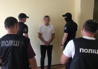 На Одещині затримали військового посадовця, який вимагав хабар у дружини пораненого бійця