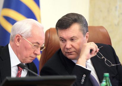 Виктора Януковича и Николая Азарова будут судить за подписание «Харьковских соглашений»