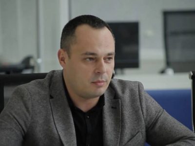 Київський митник Руслан Фірсов не зміг пояснити походження 375 тисяч доларів