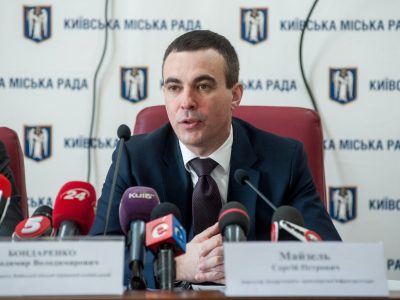 Фальшивый диплом, Ferrari, биткоины: Ocean Plaza управляет экс-чиновник с коррупционным шлейфом Сергей Майзель