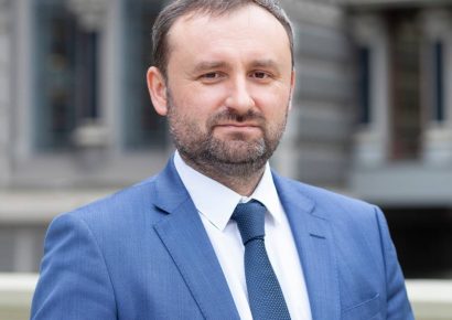 Заступник голови НБУ Ярослав Матузка задекларував нерухомість у Греції, оформлену на дружину