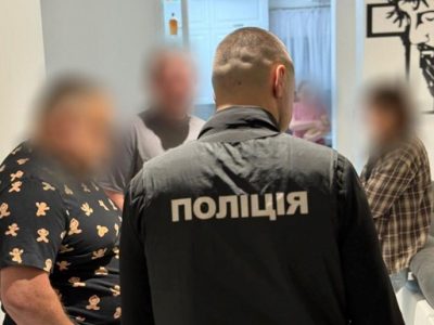 На Прикарпатье задержали на взятке депутата, работающего в ТЦК