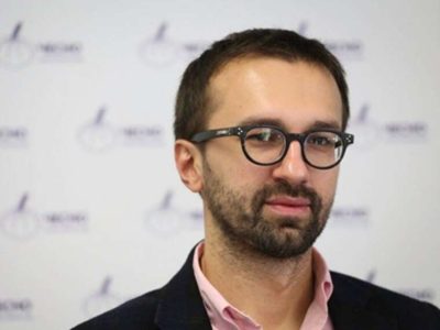 Дорогие автомобили, недвижимость и криптоактивы: вопросы к образу жизни Сергея Лещенко во время войны