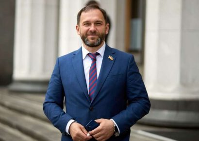 Роман Каптелов и московская недвижимость: декларация депутата вызвала вопросы